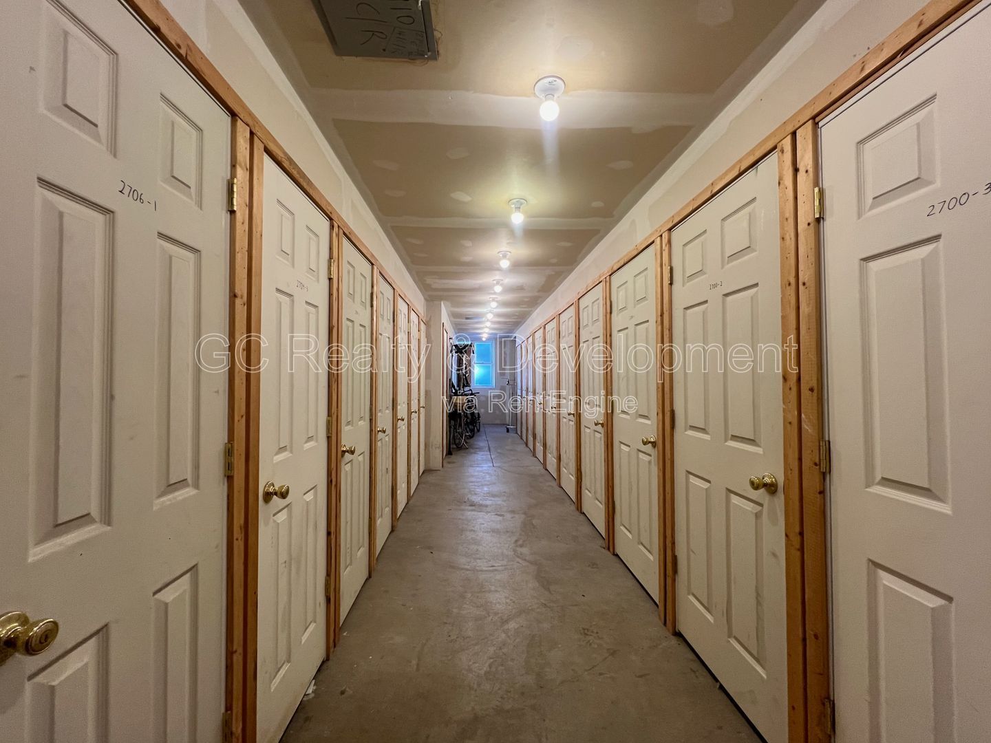 Gallery Image 16
