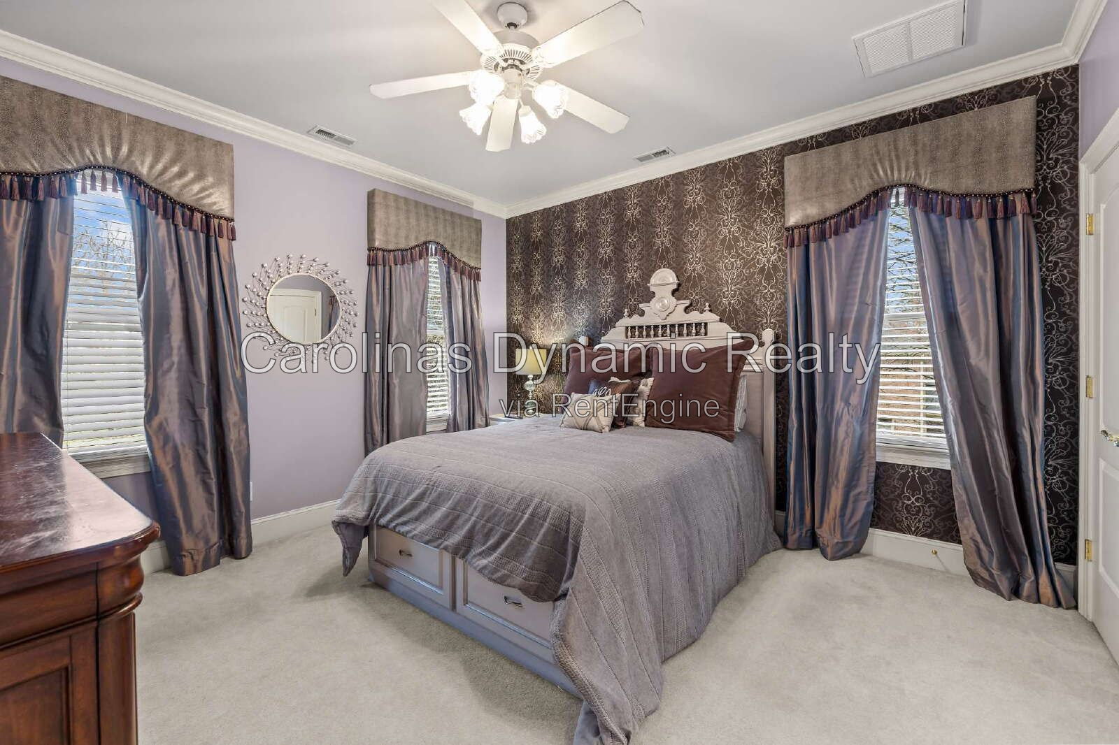 Gallery Image 30