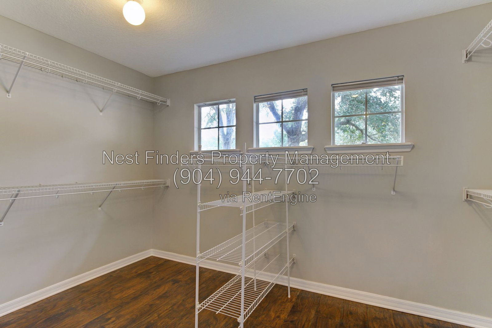 Gallery Image 15