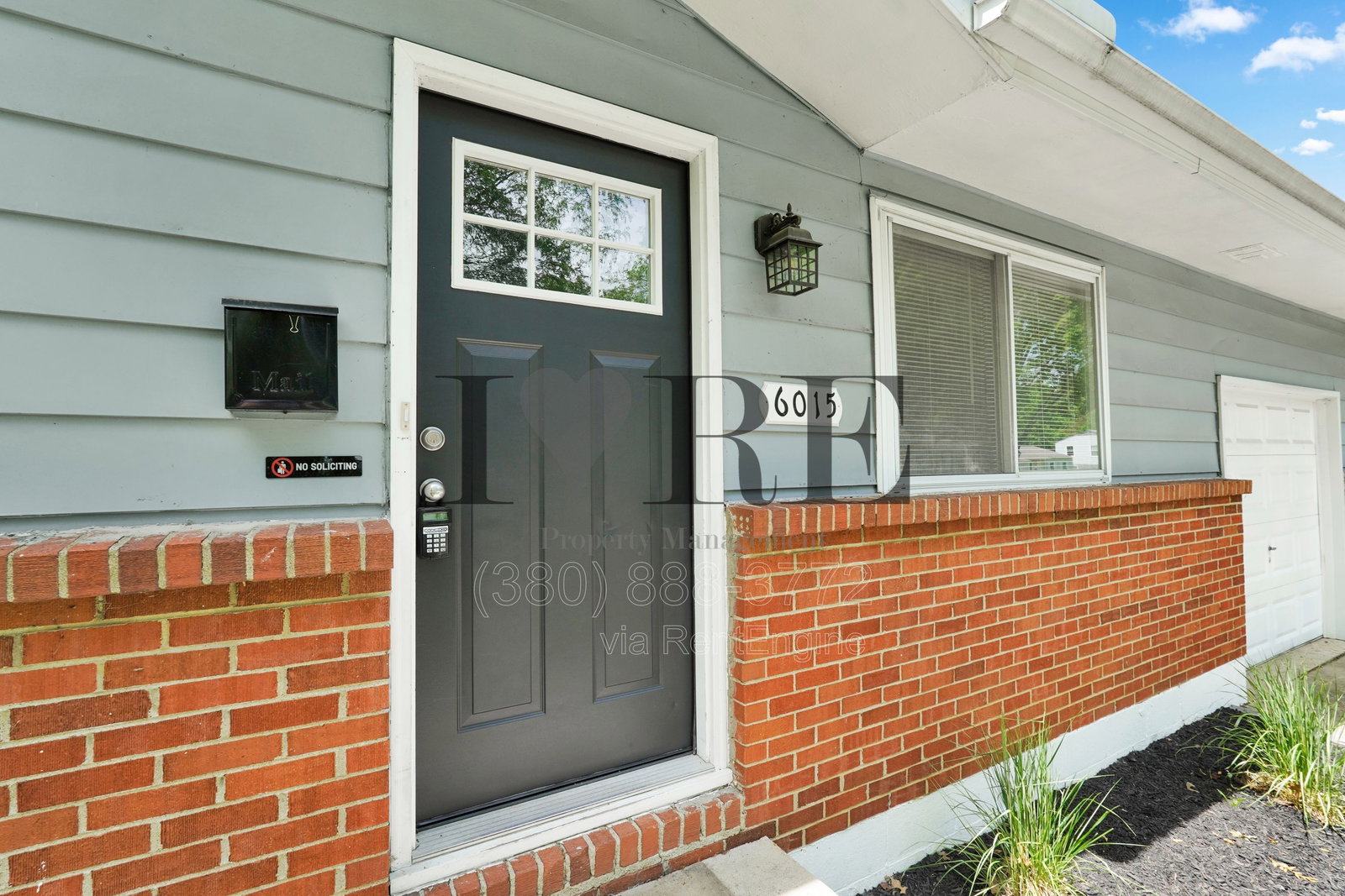 Gallery Image 0