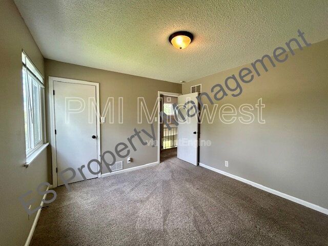 Gallery Image 31