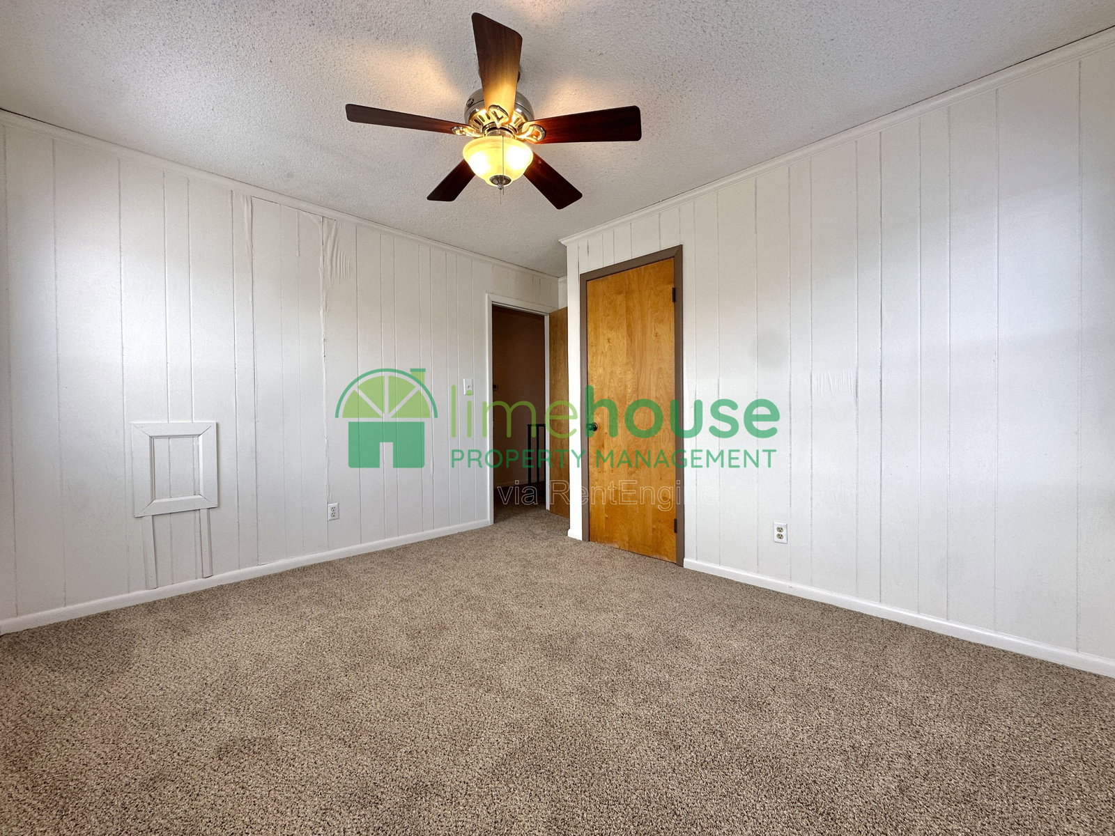 Gallery Image 16