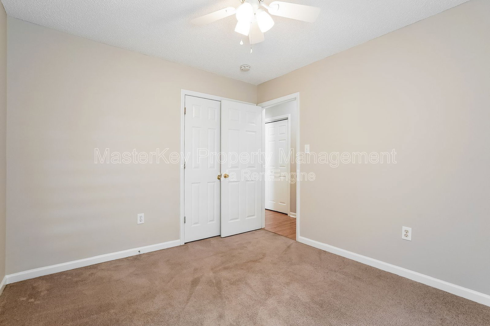 Gallery Image 19
