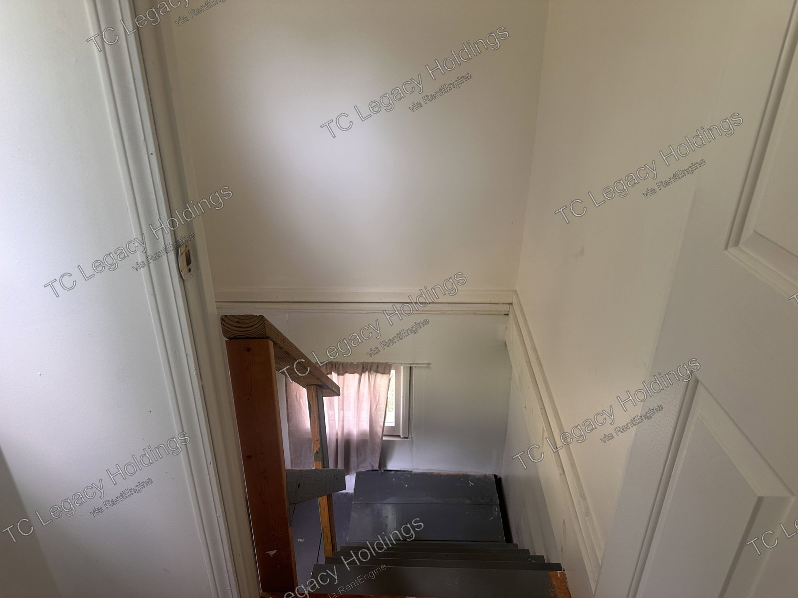 Gallery Image 14