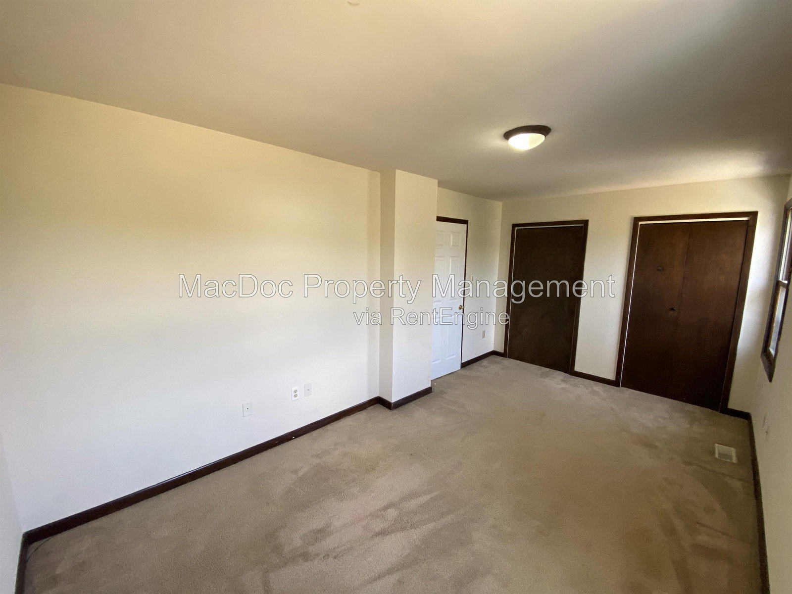 Gallery Image 27