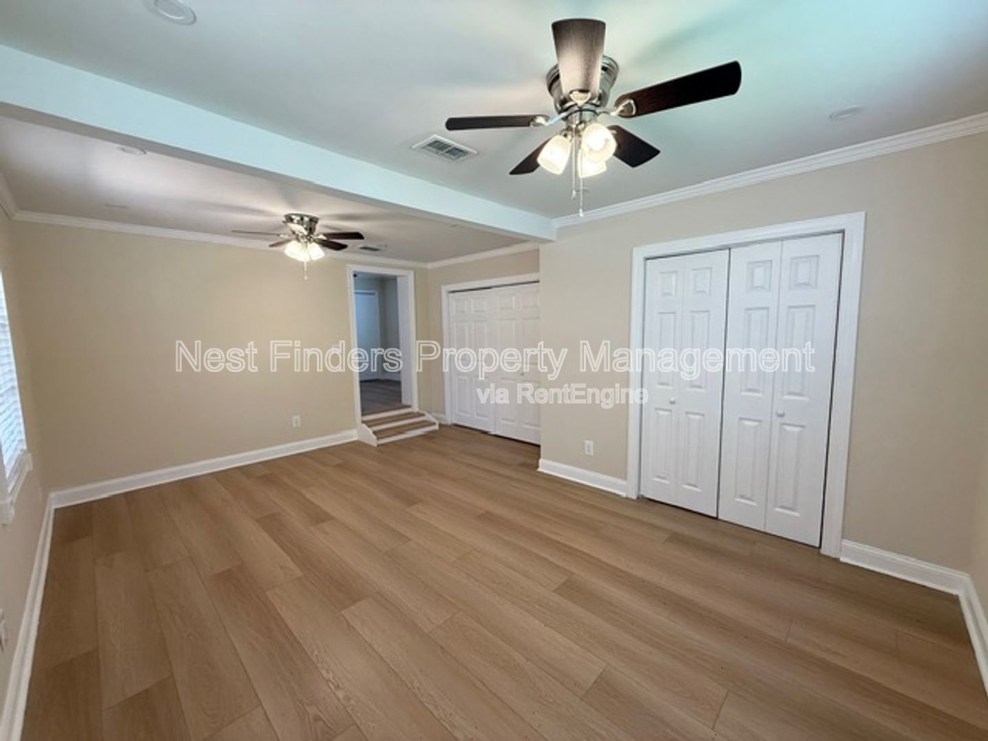 Gallery Image 18