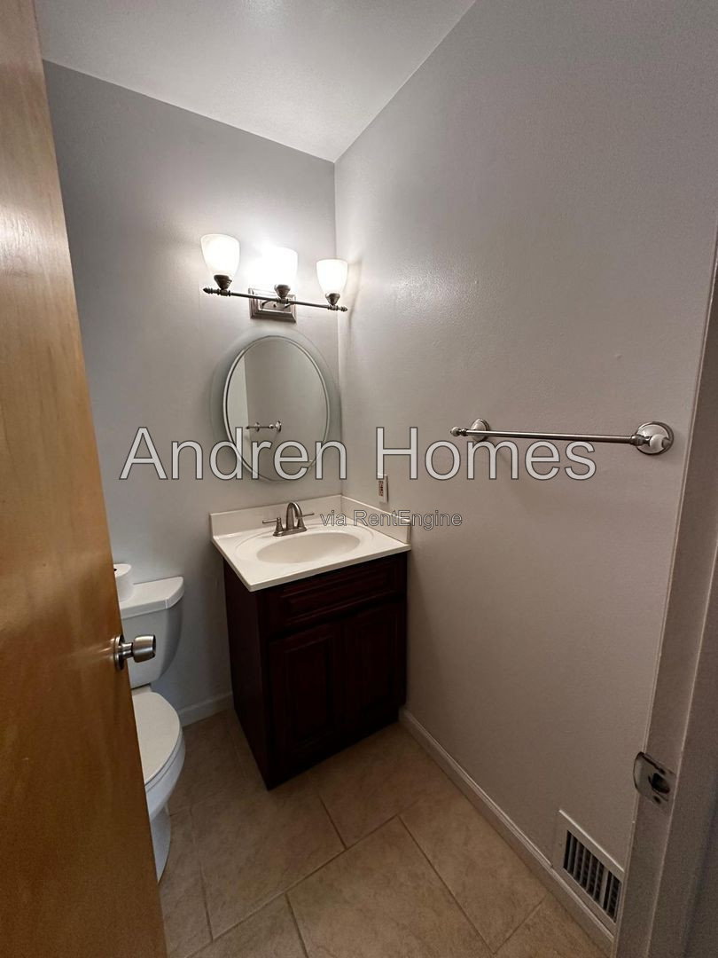 Gallery Image 16