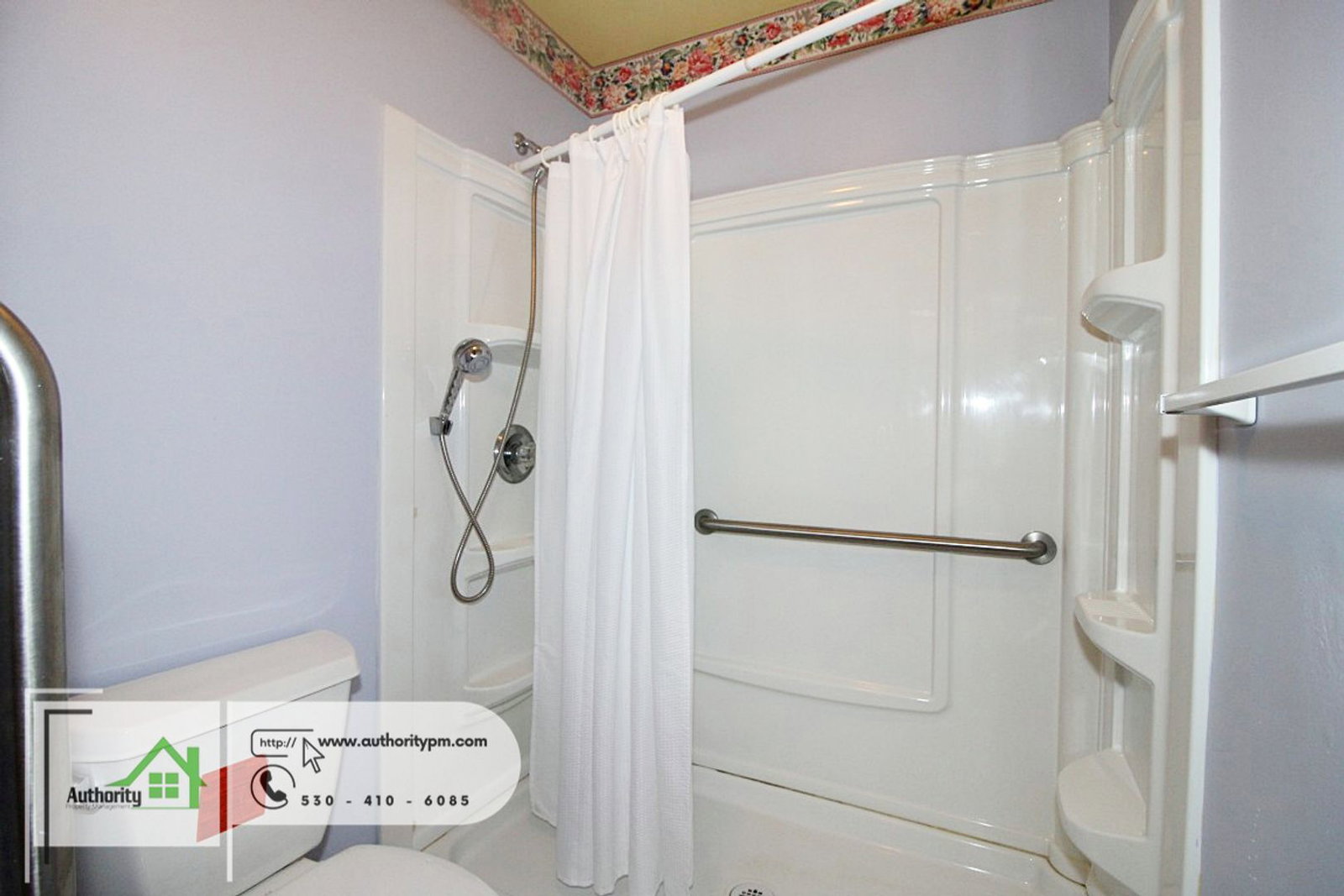 Gallery Image 15