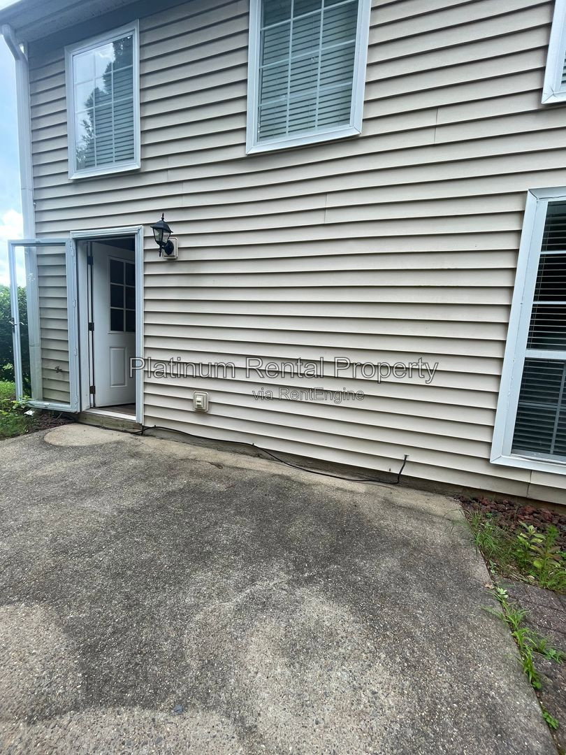 Gallery Image 14