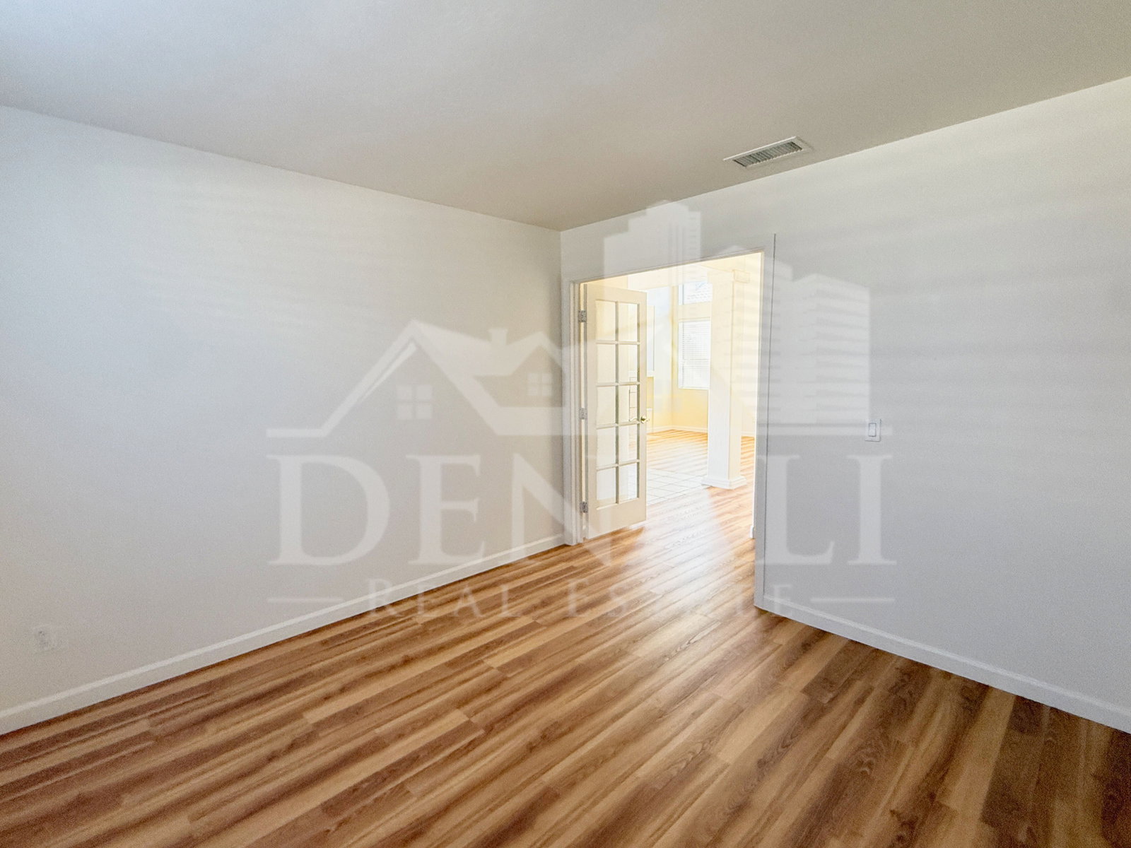 Gallery Image 21
