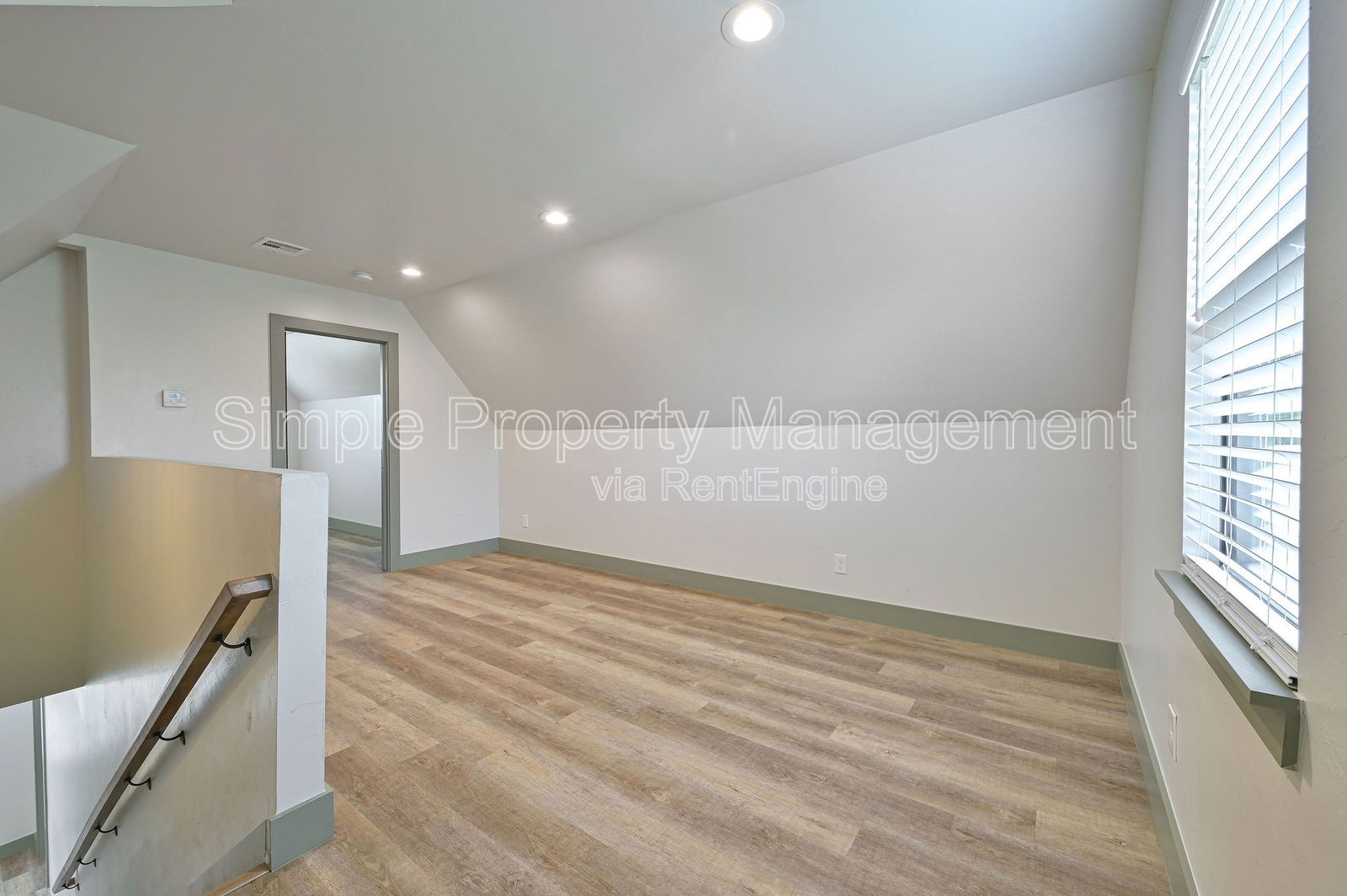 Gallery Image 25