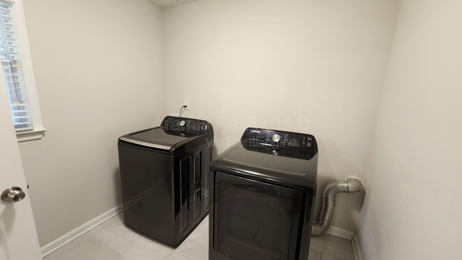 Gallery Image 17