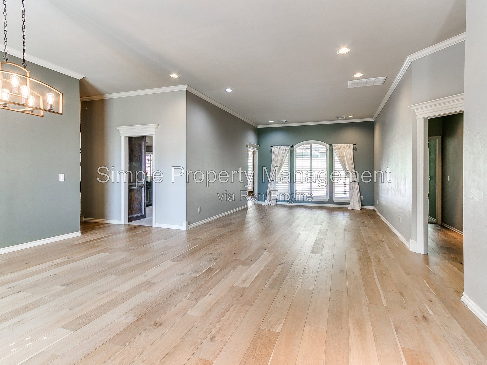 Gallery Image 18