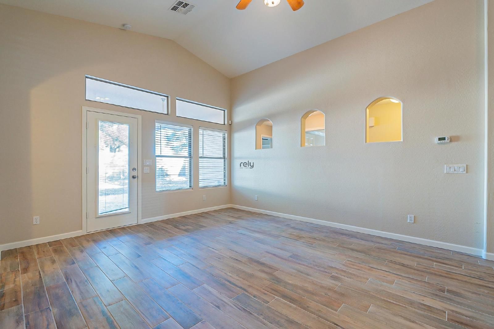 Gallery Image 19