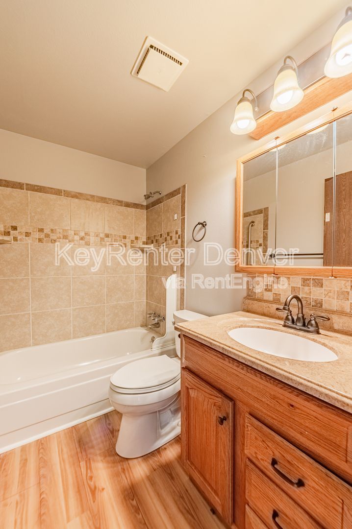 Gallery Image 25