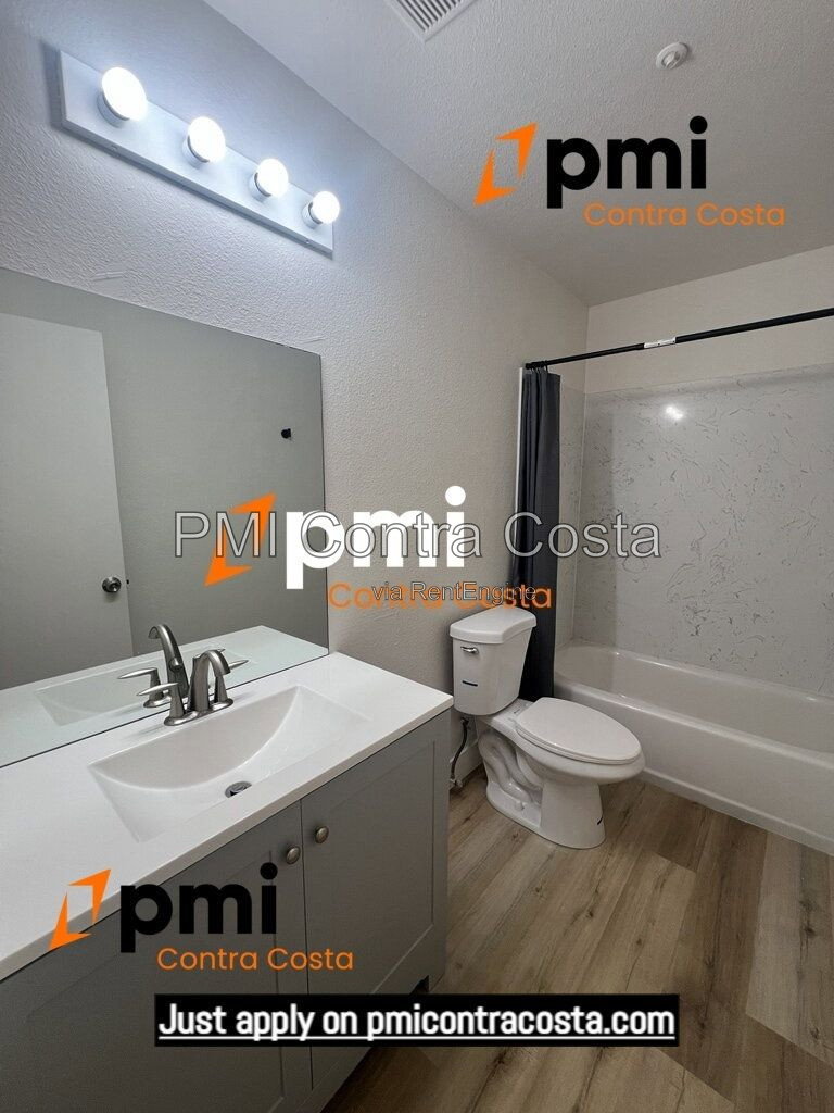 Gallery Image 26