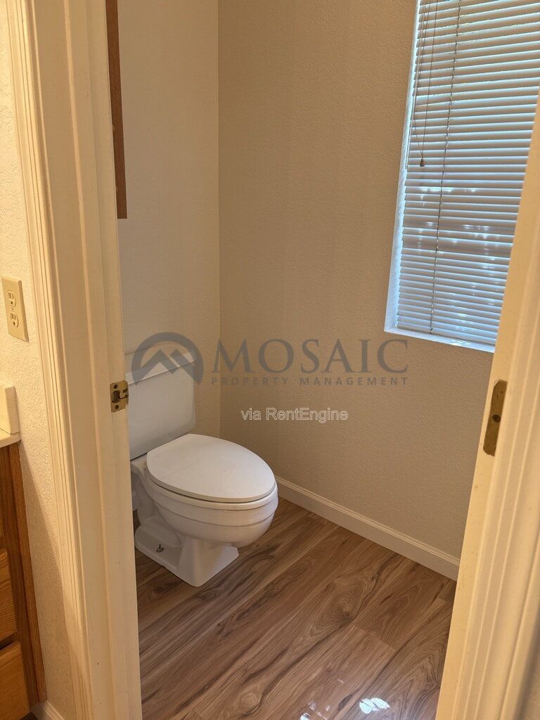 Gallery Image 36