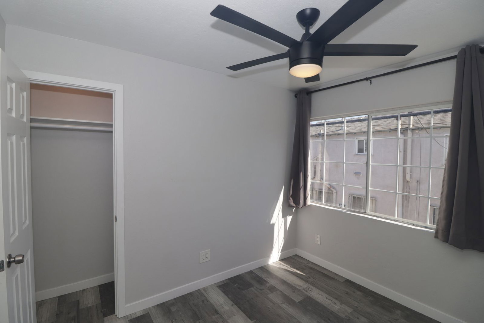Gallery Image 14