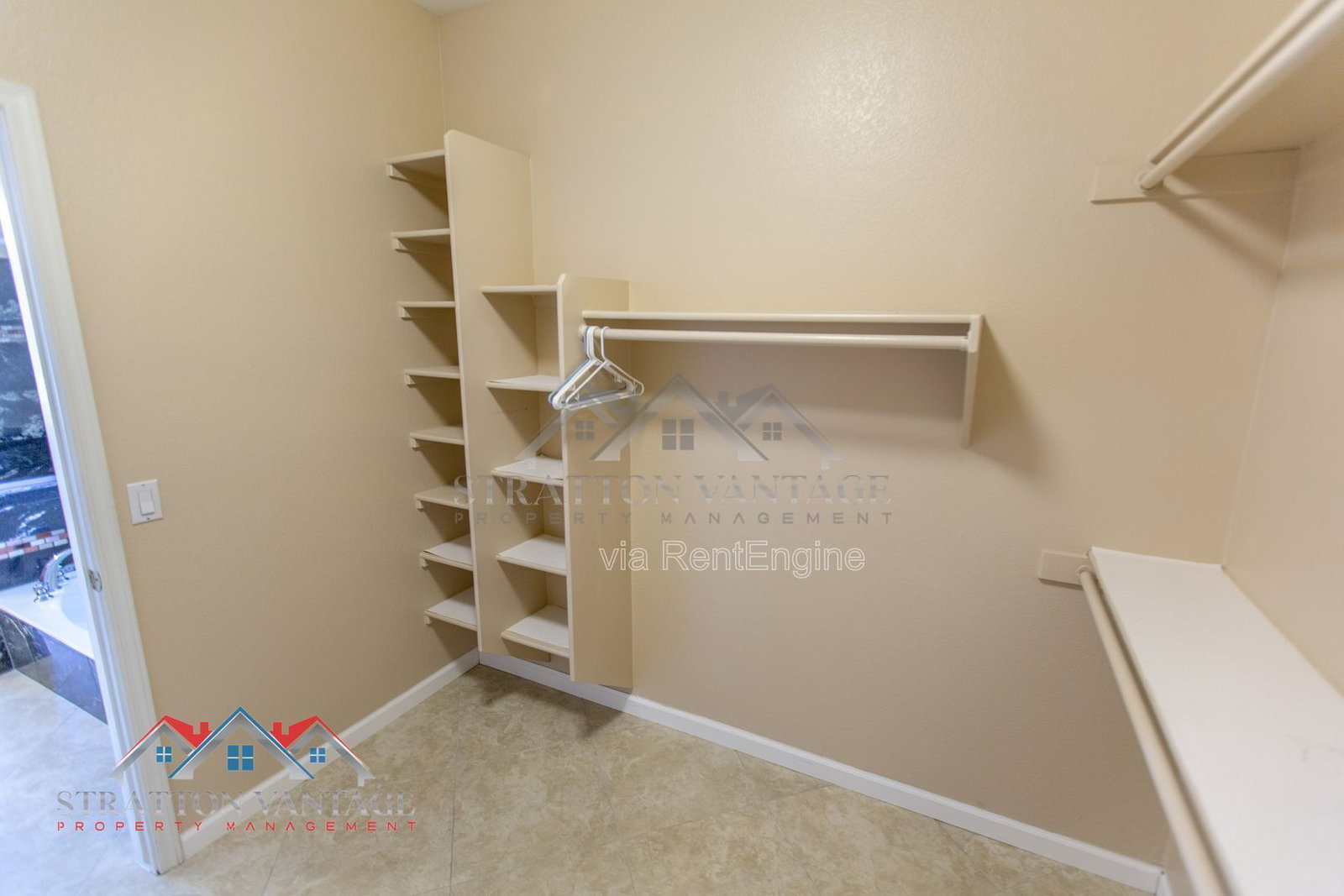Gallery Image 38