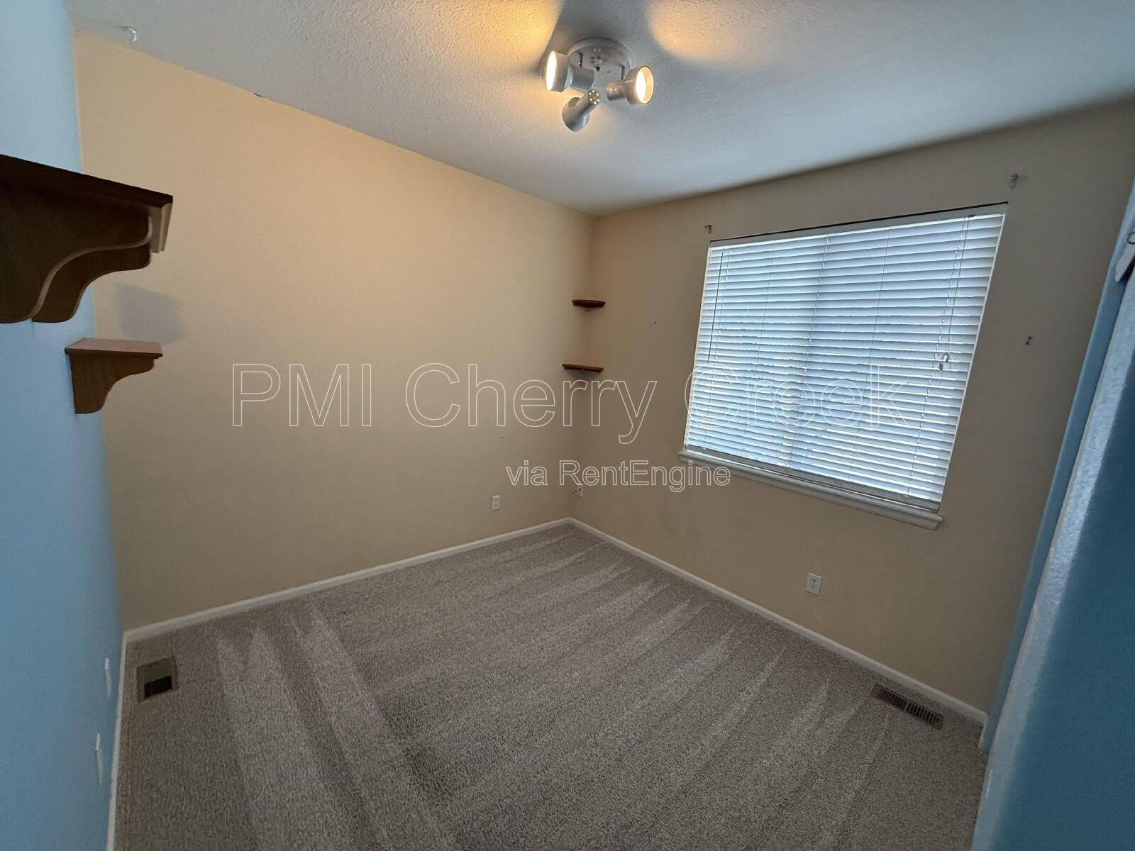 Gallery Image 25