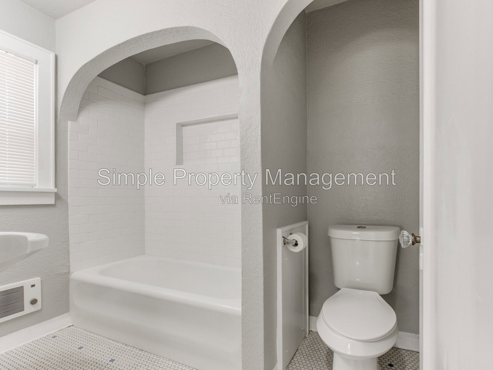 Gallery Image 16