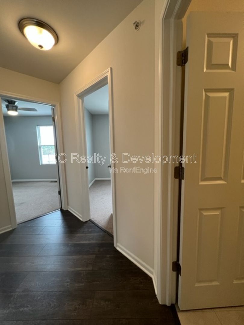 Gallery Image 20