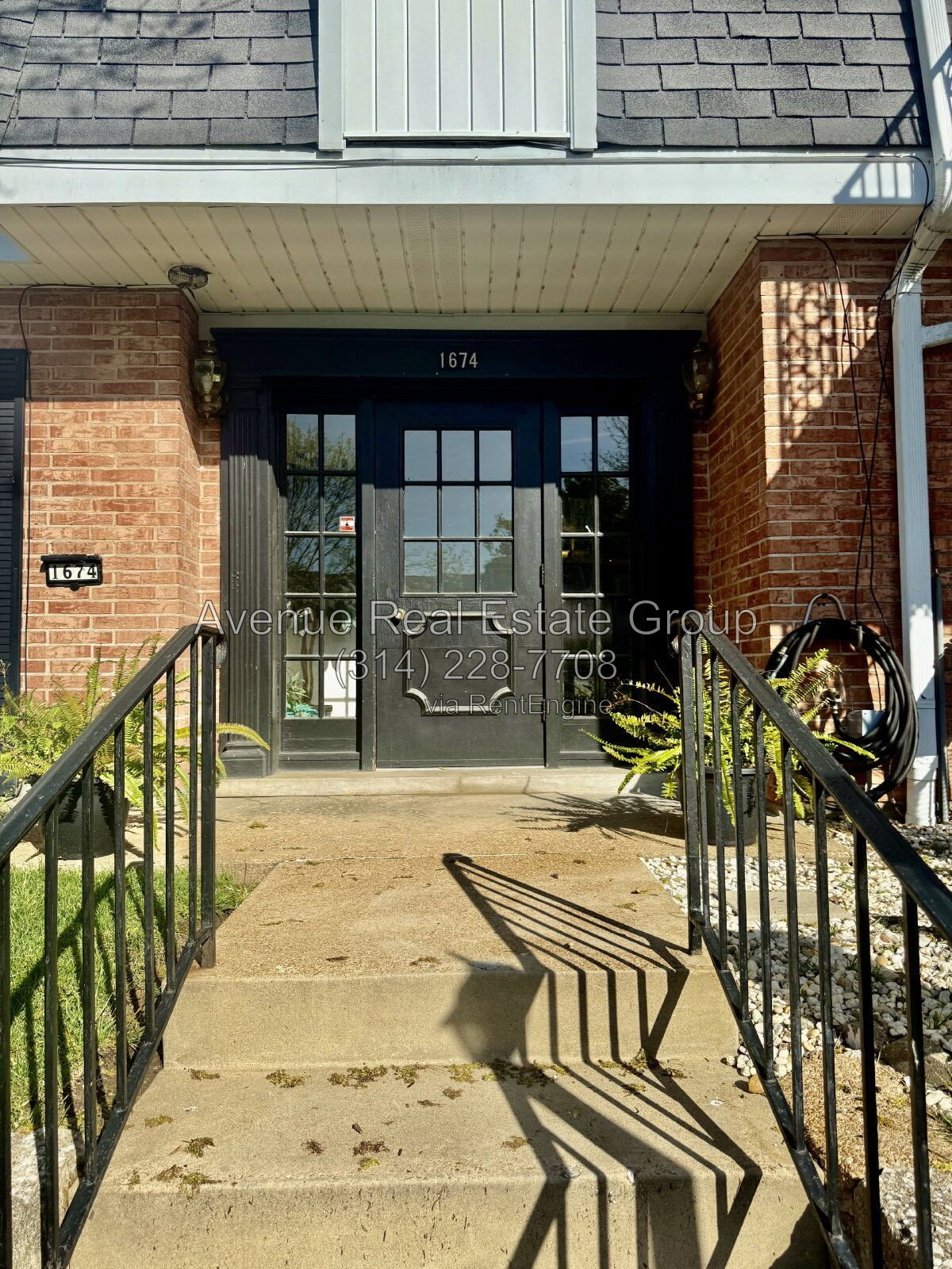 Gallery Image 0