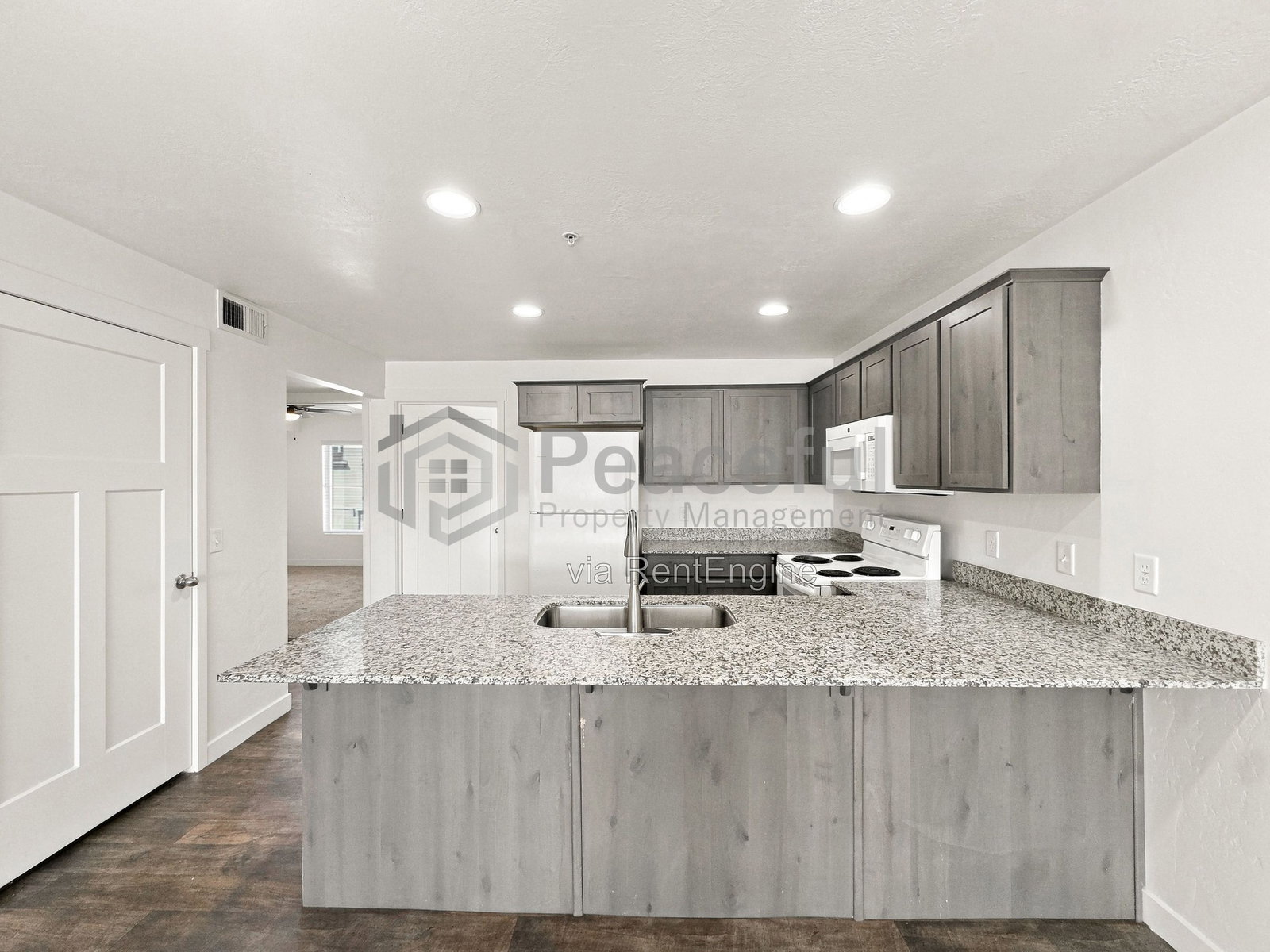 Gallery Image 0
