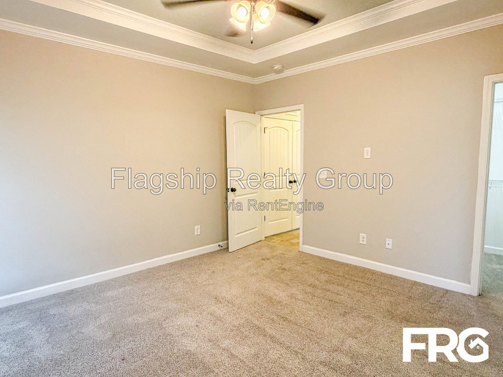 Gallery Image 37