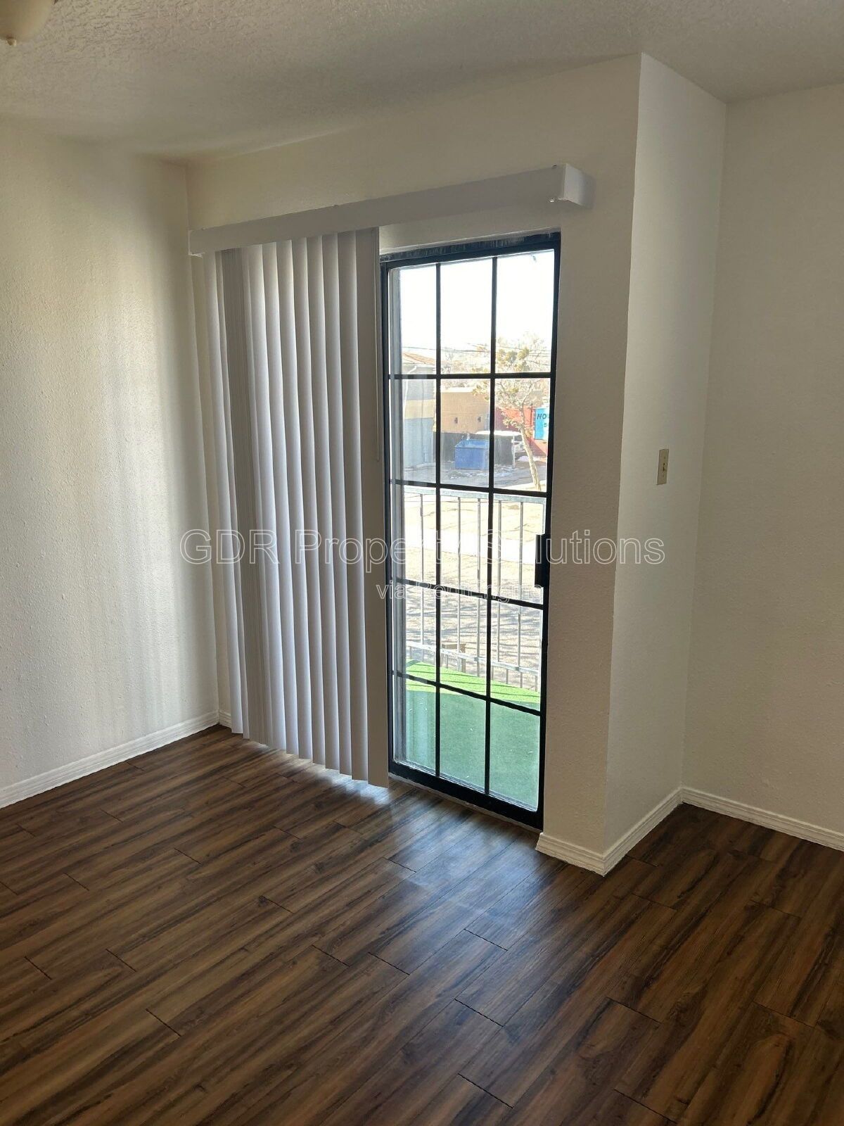 Gallery Image 17