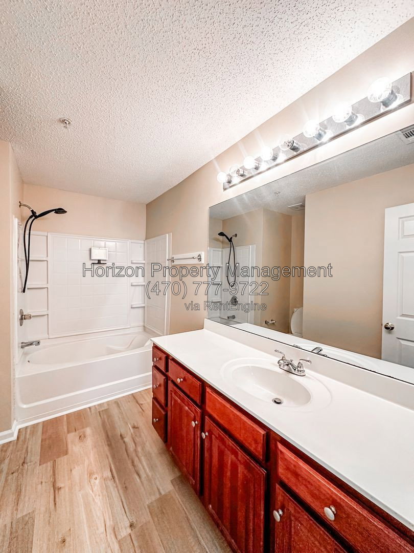 Gallery Image 14