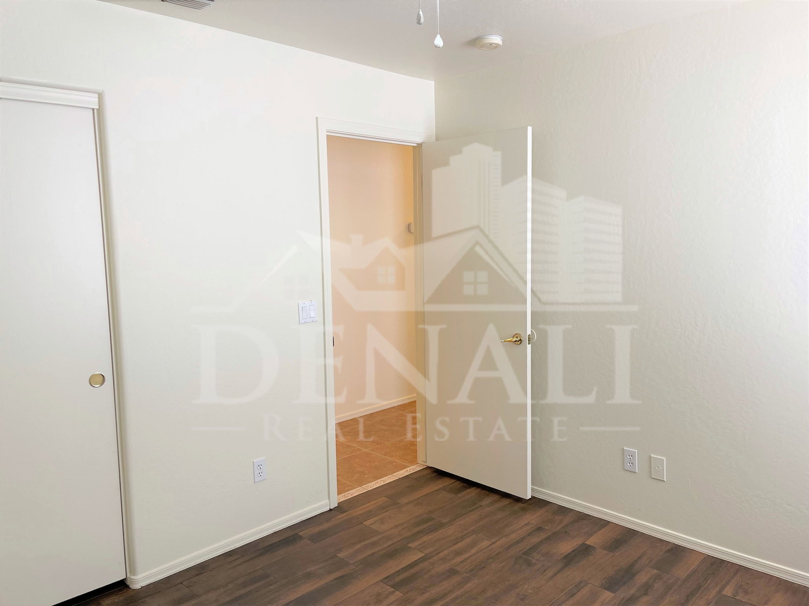 Gallery Image 17