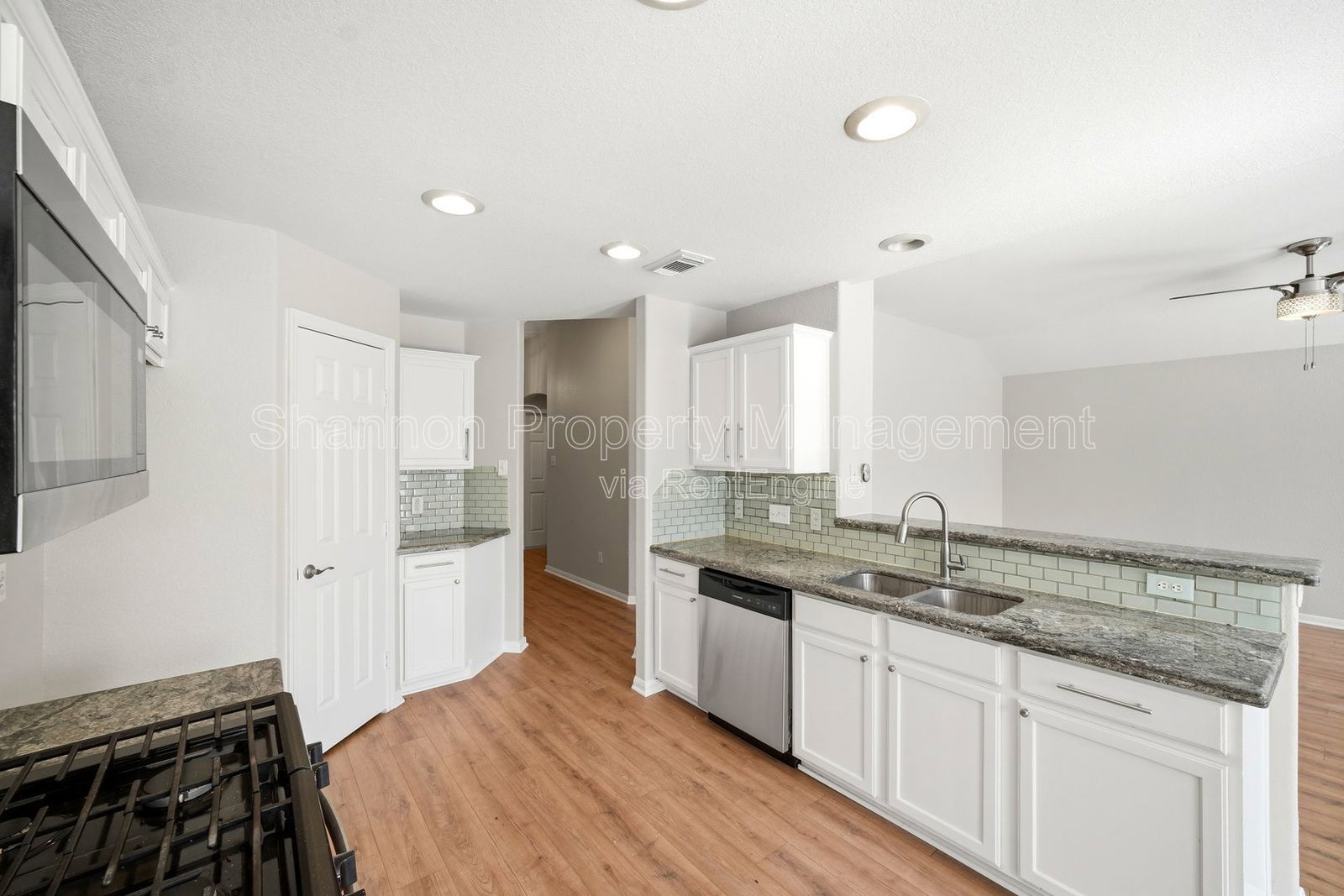 Gallery Image 12