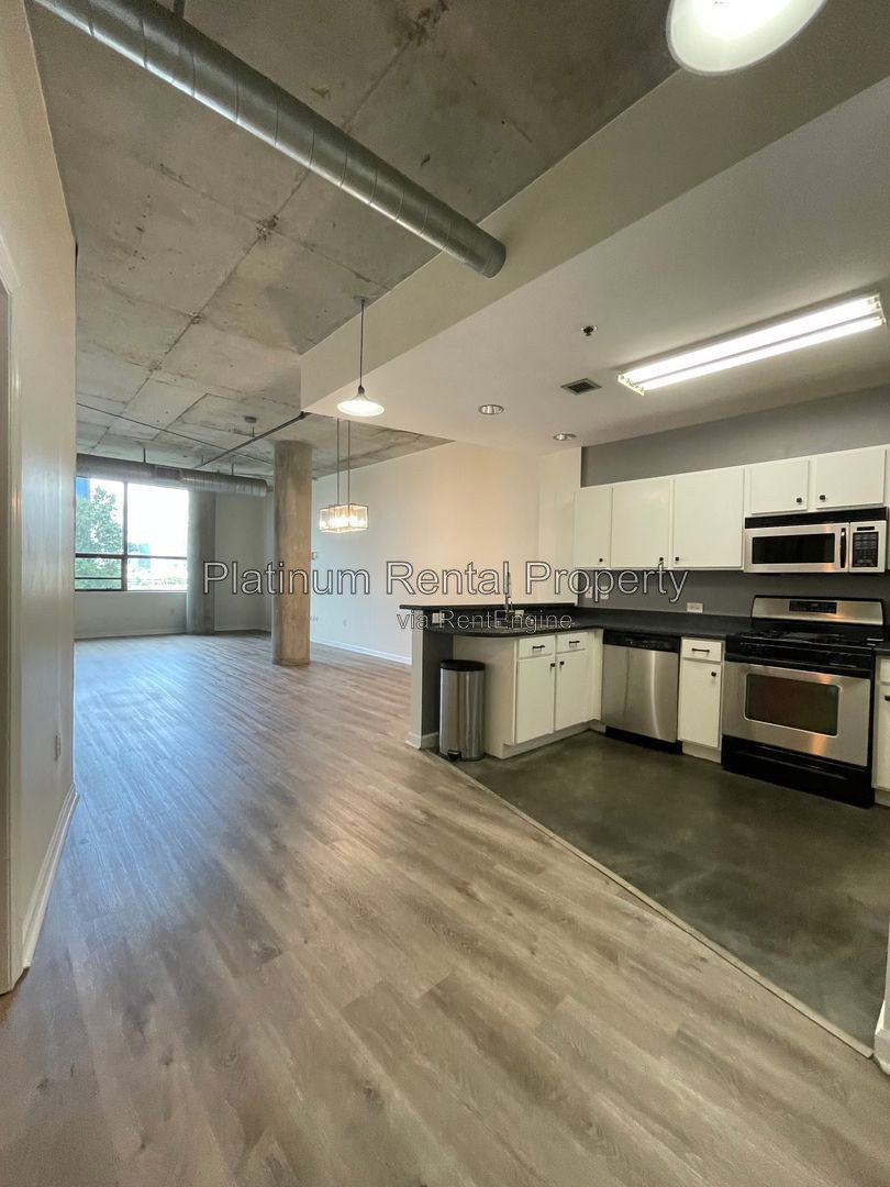 1 Bedroom Condo – 115 West Peachtree Place Northwest #410, Atlanta, GA 30313