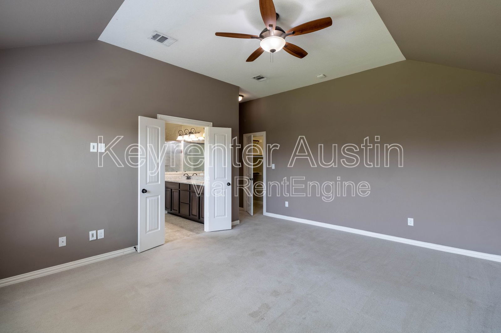 Gallery Image 25