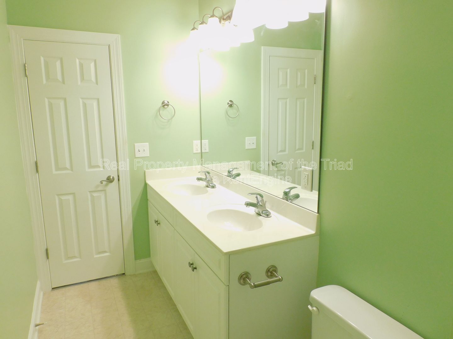 Gallery Image 16