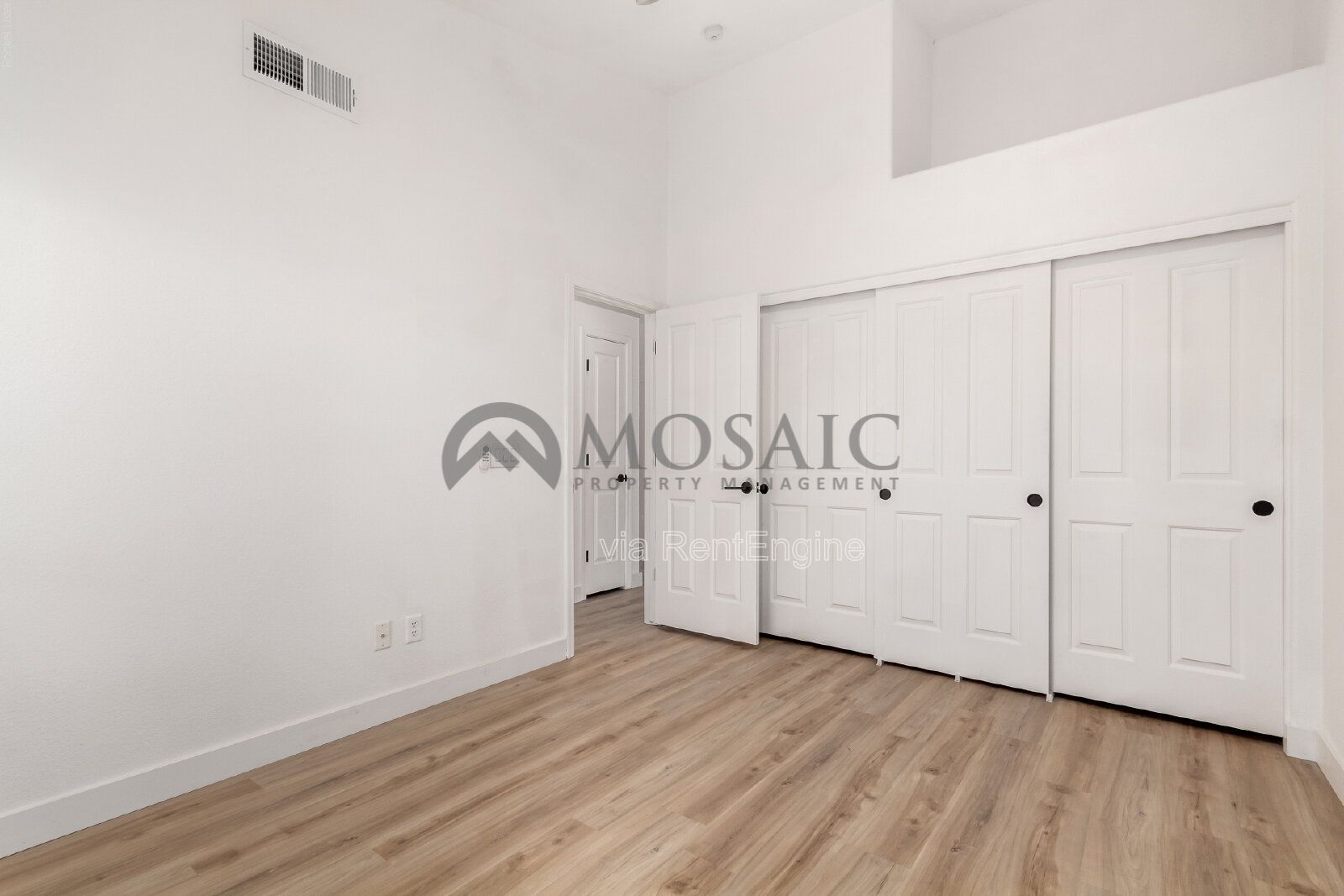 Gallery Image 41