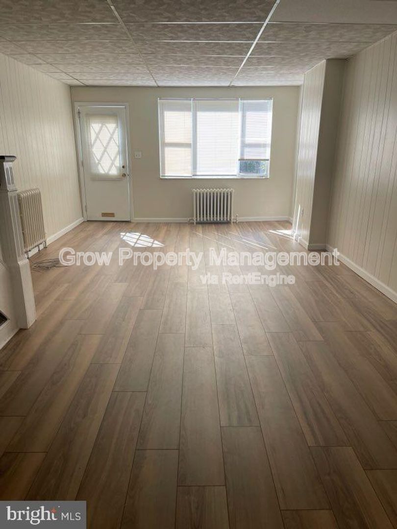 Gallery Image 10
