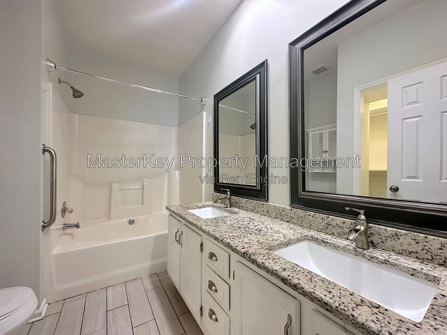 Gallery Image 11