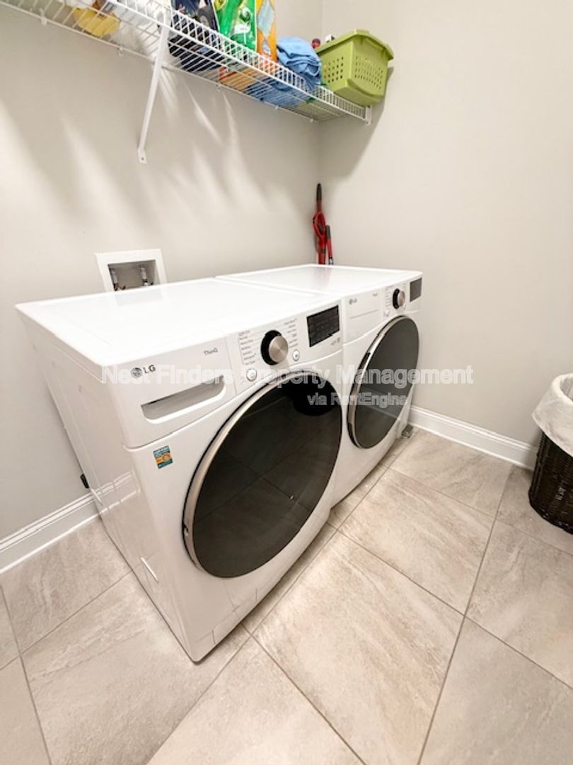 Gallery Image 47