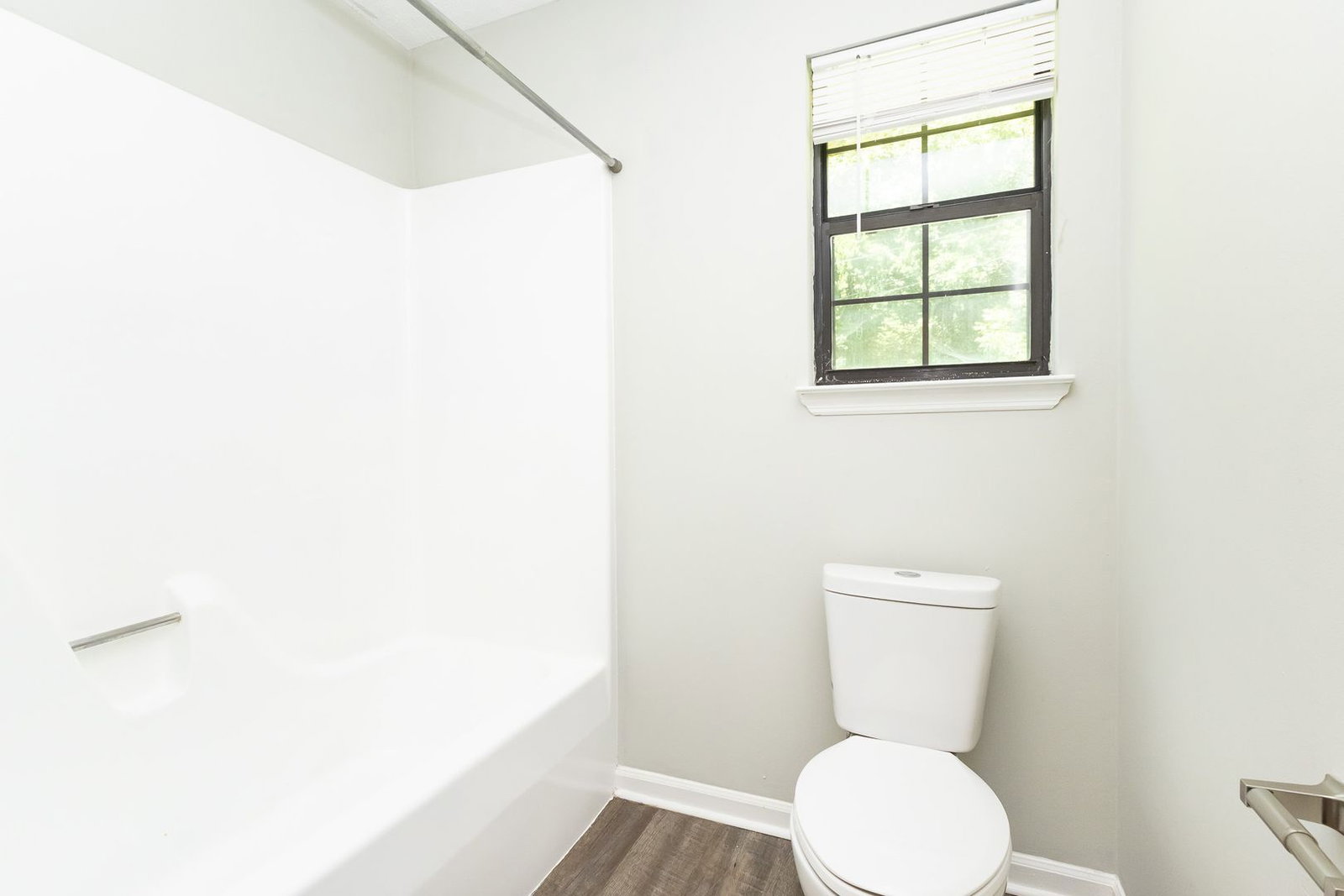 Gallery Image 15