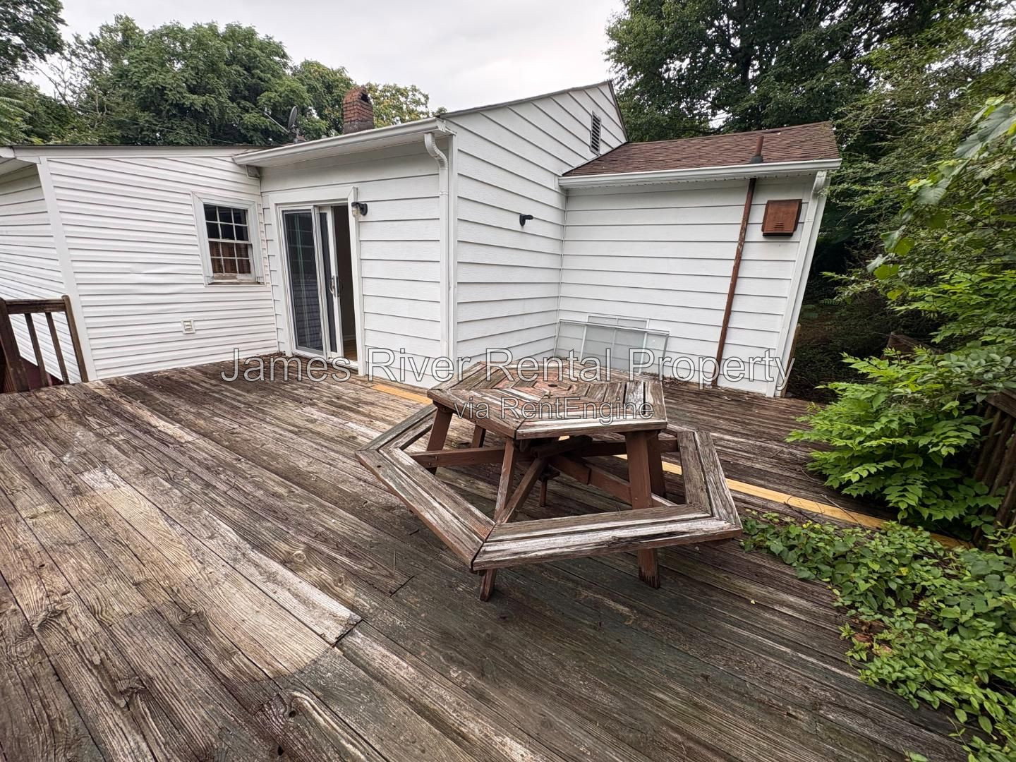 Gallery Image 17