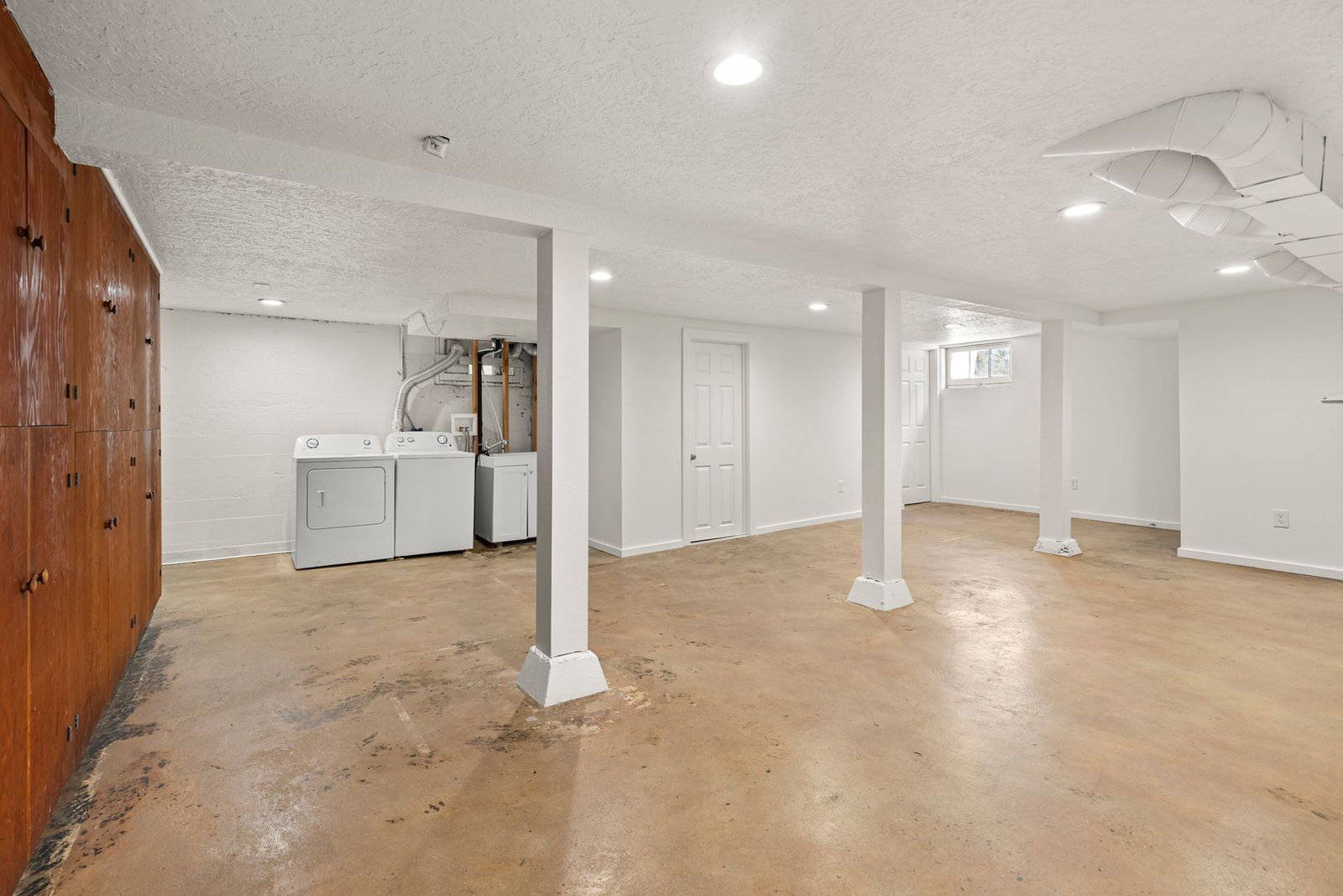 Gallery Image 18