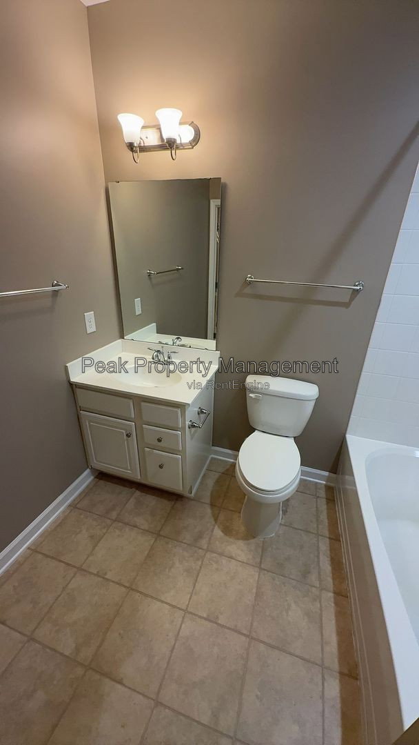 Gallery Image 16