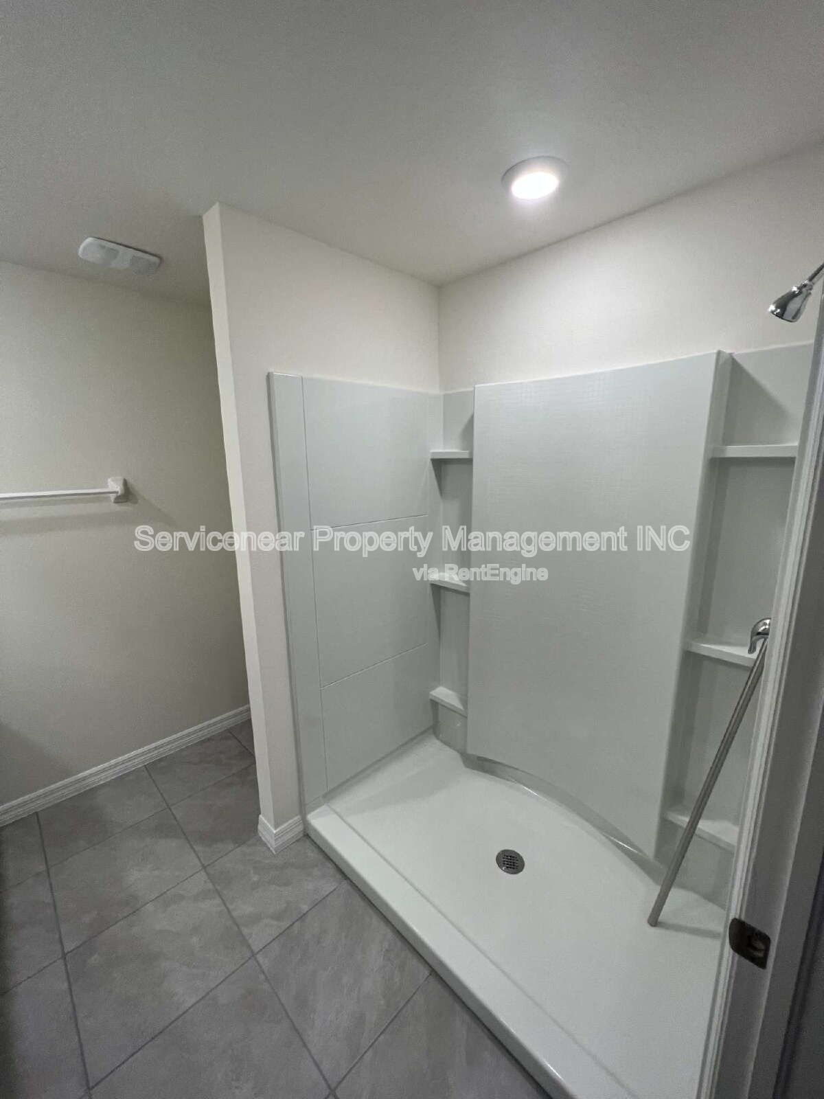 Gallery Image 17