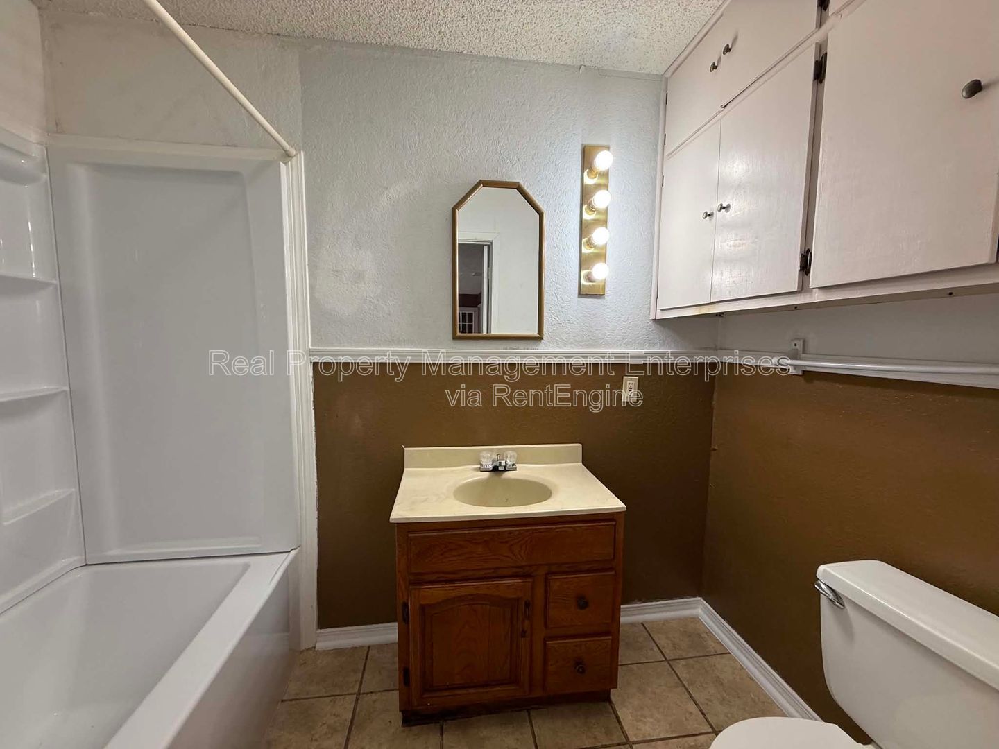 Gallery Image 21