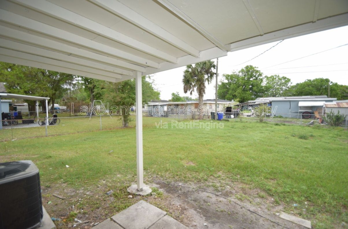 Gallery Image 17