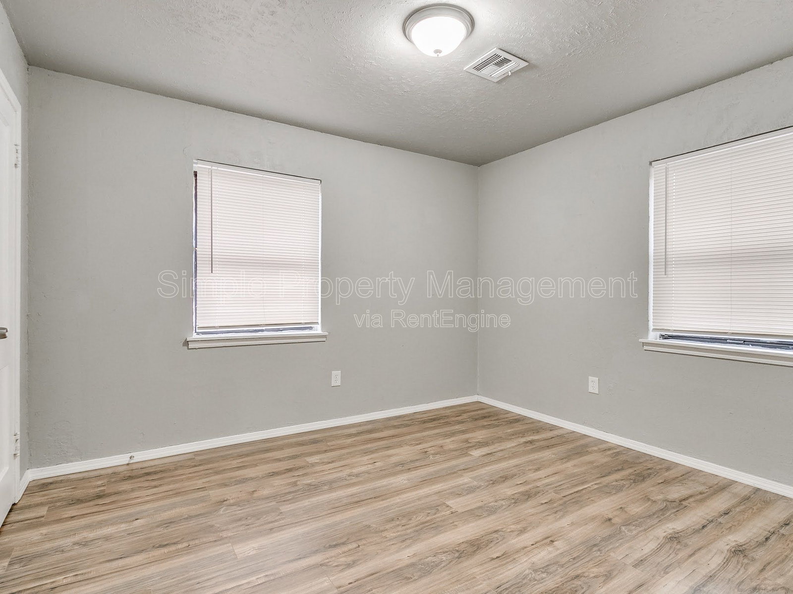Gallery Image 17