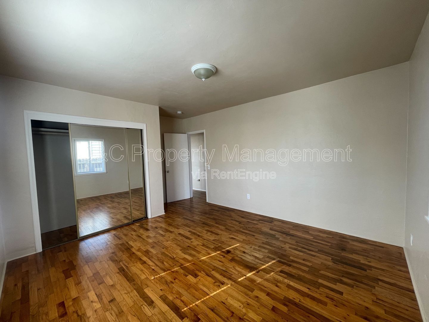 Gallery Image 7
