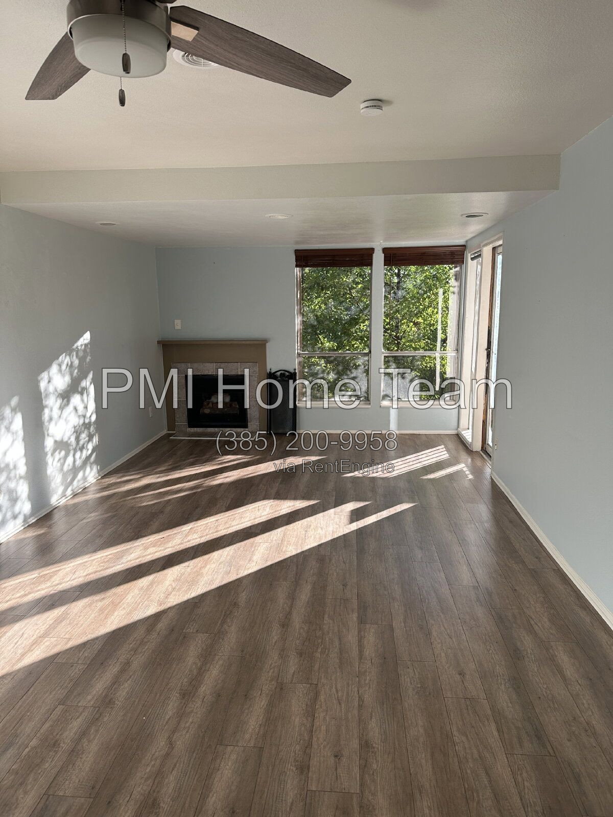 Gallery Image 0